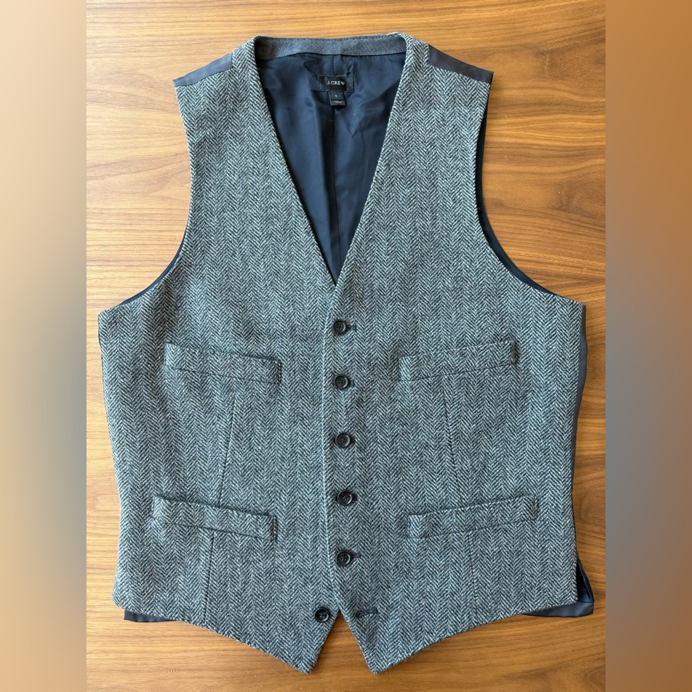 JCrew Men’s Grey Herringbone Vest Size Small